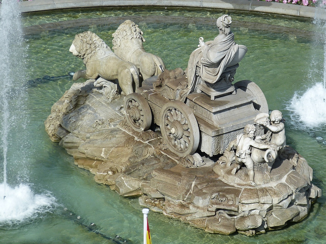 fountain madrid spain free photo