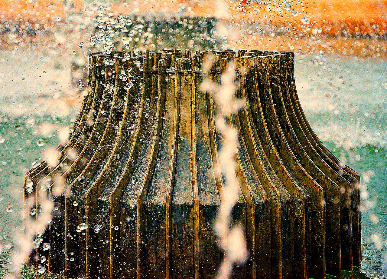 fountain water gargoyle free photo