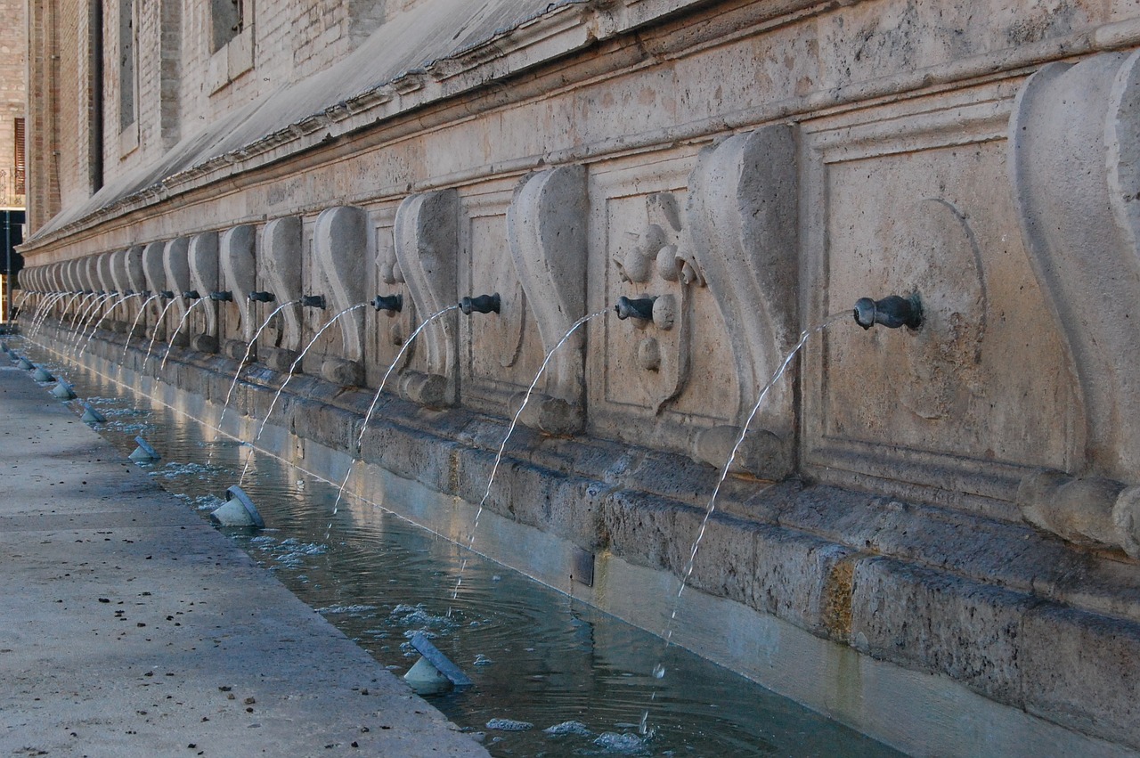fountain assisi holiday free photo