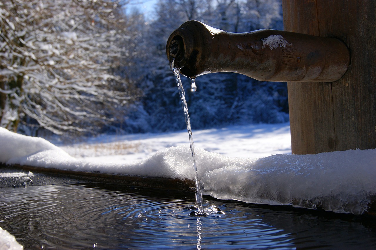 fountain source water free photo