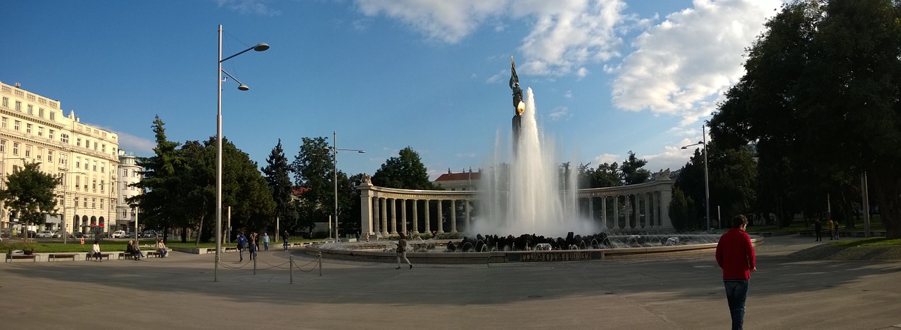 fountain schwarzenbergplatz vienna free photo