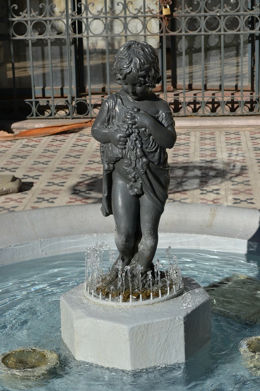 fountain statue figure free photo