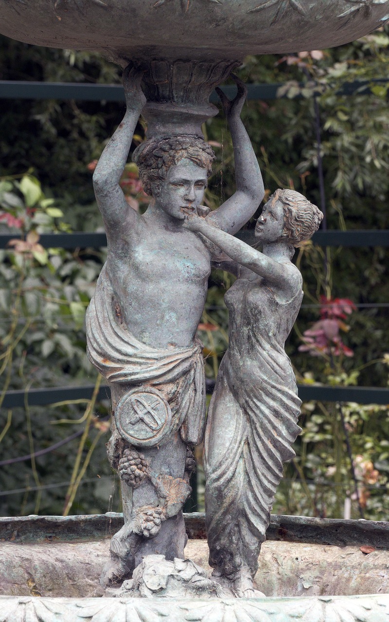 fountain figures sculpture art nouveau free photo