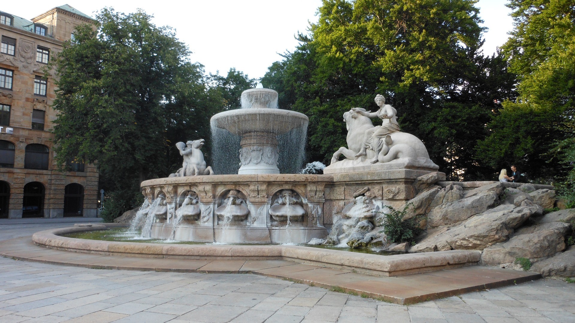 munchen germany fountain free photo