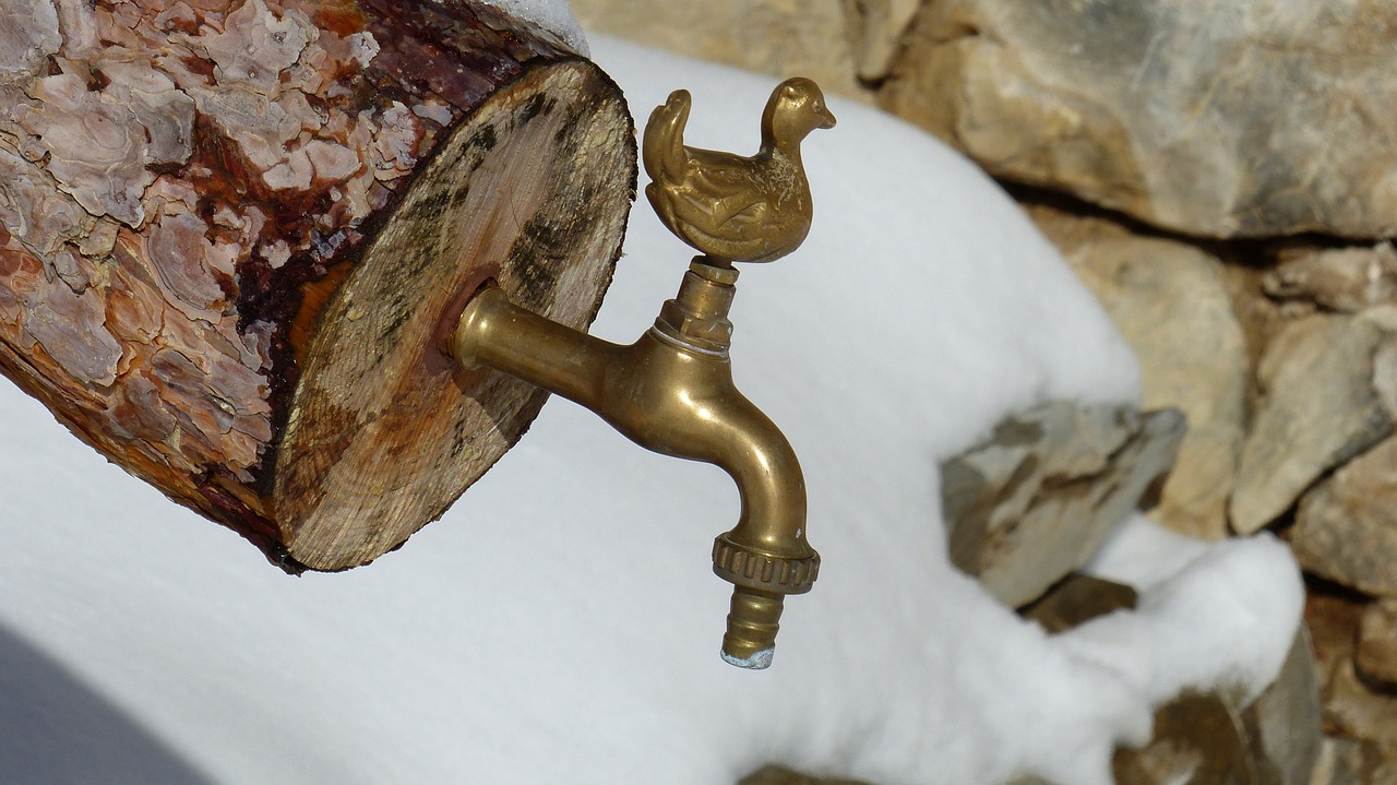 fountain rustic faucet old free photo