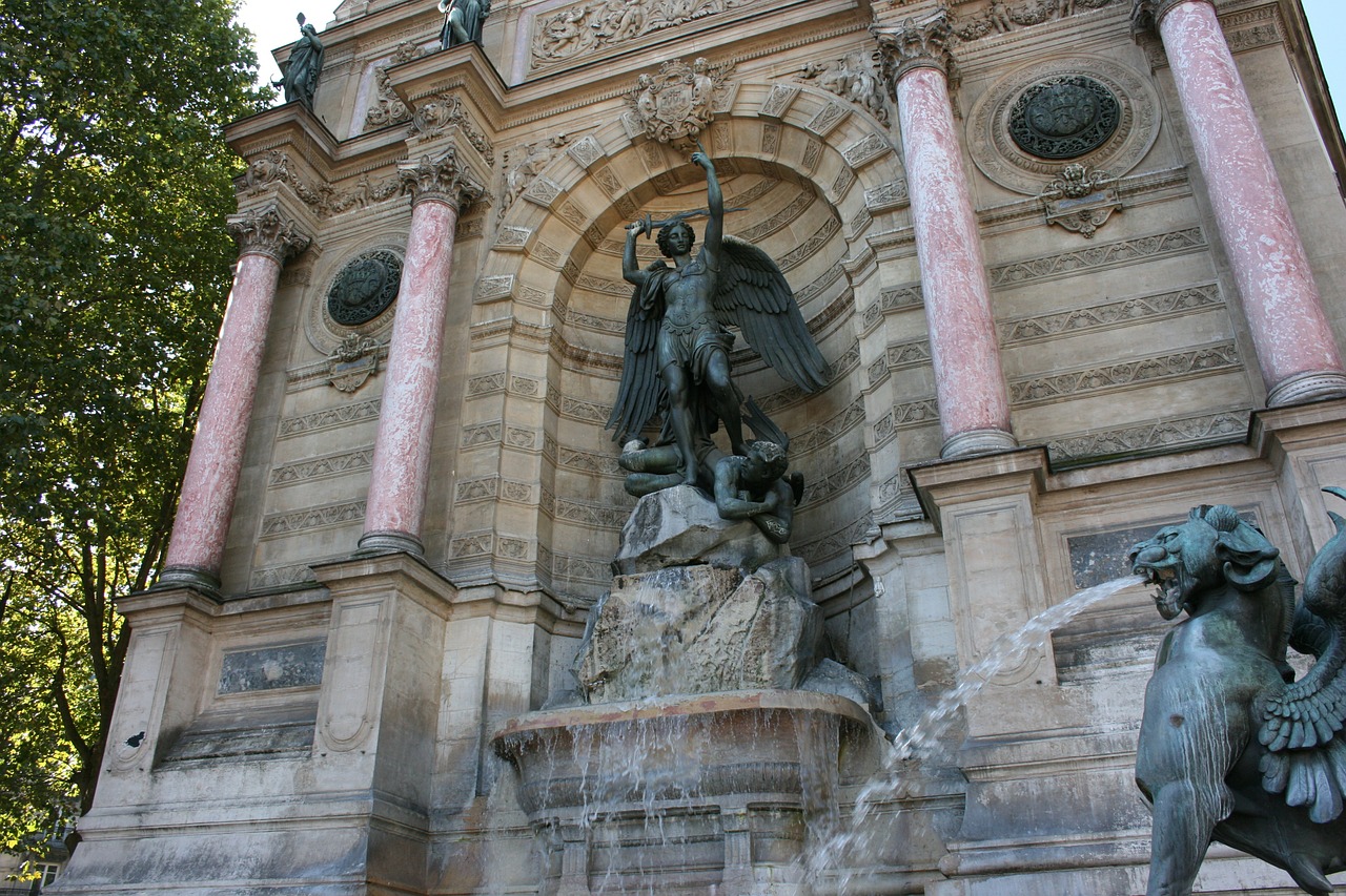 fountain saint-michel source paris free photo