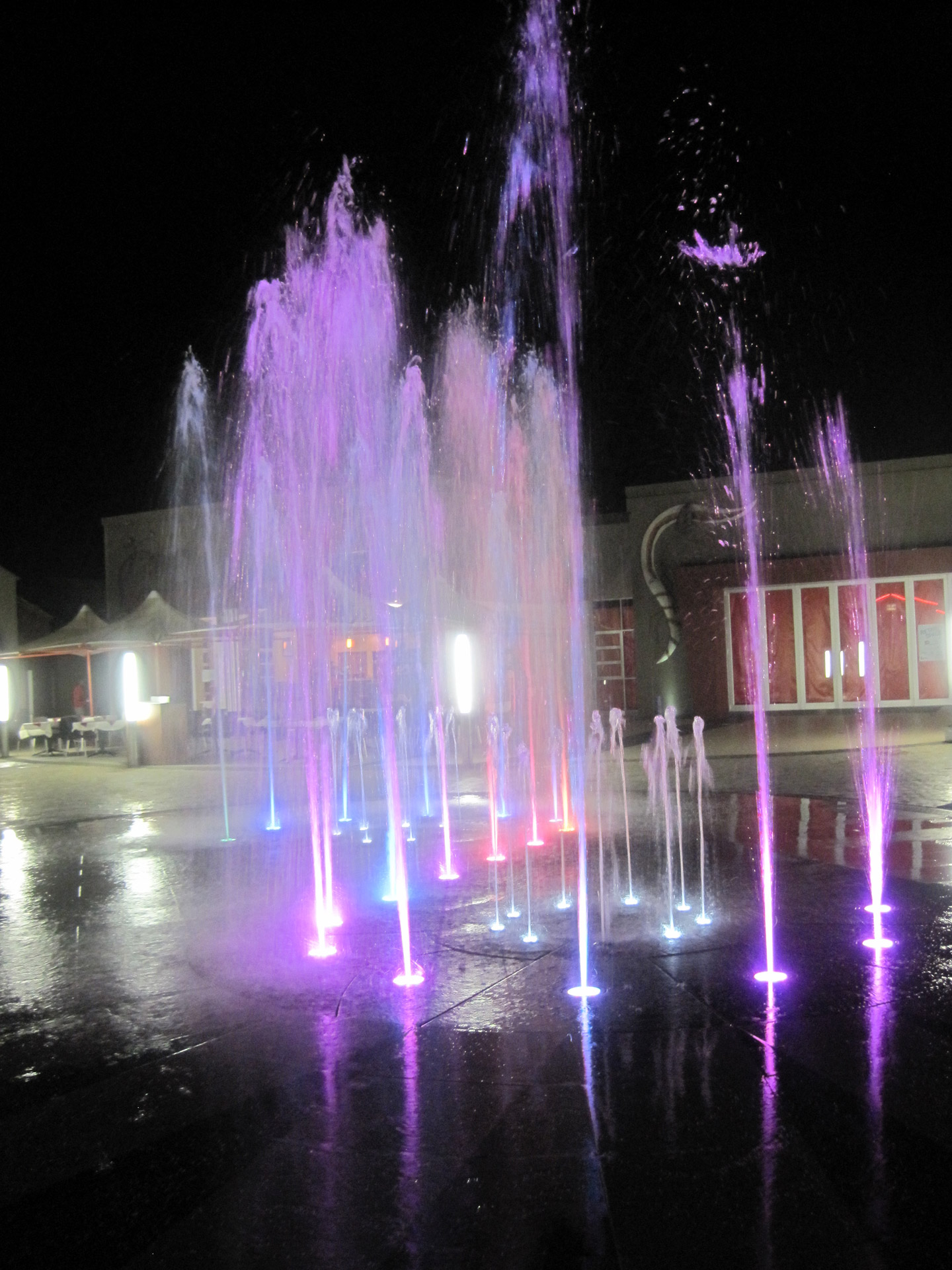 fountain water lights free photo