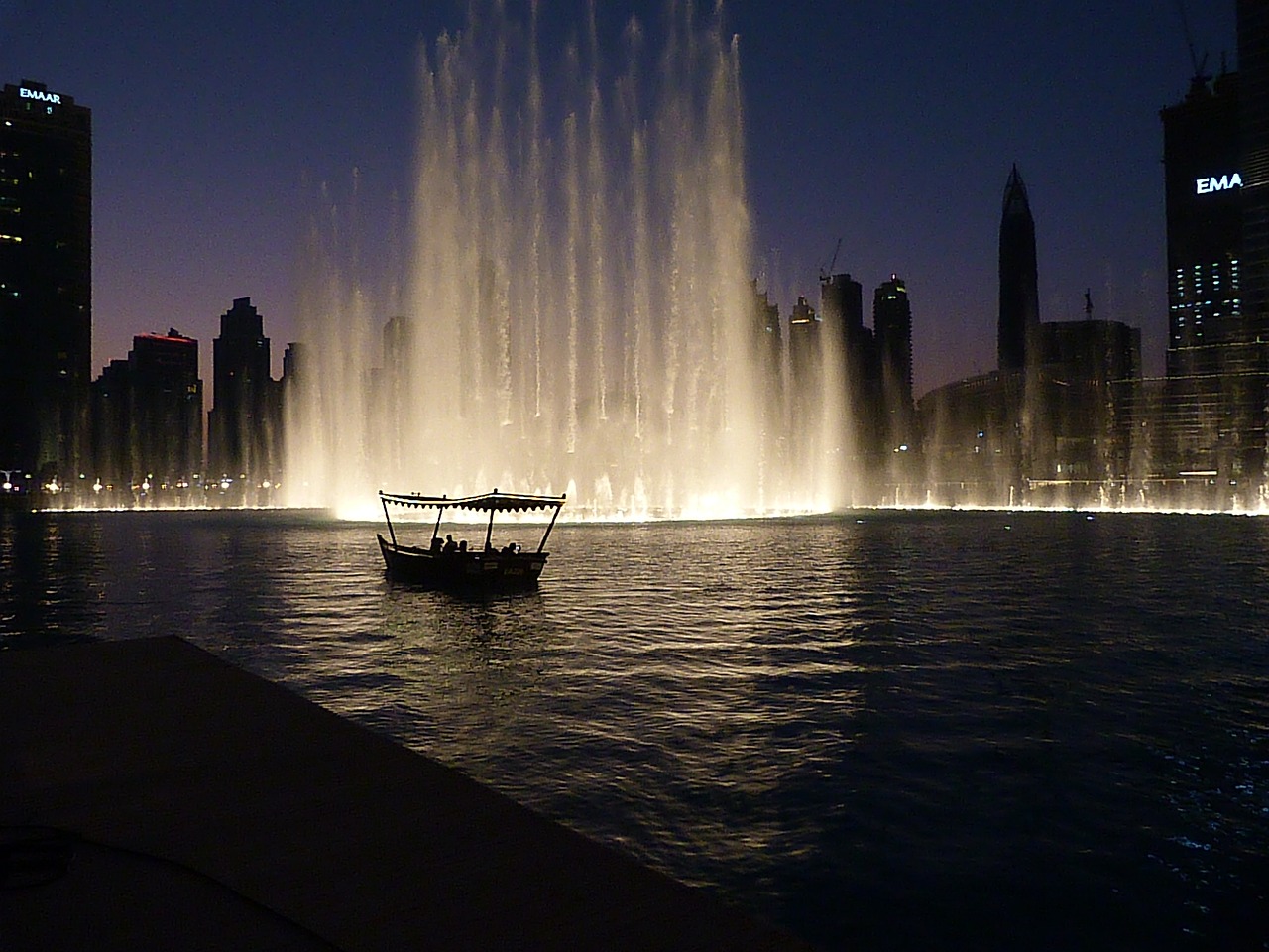 fountains boat culture free photo