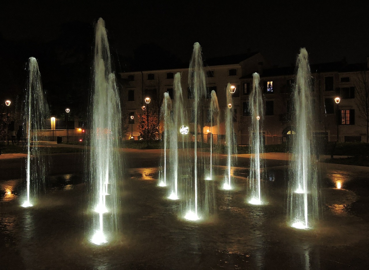 fountains piazza cittadella verona free photo