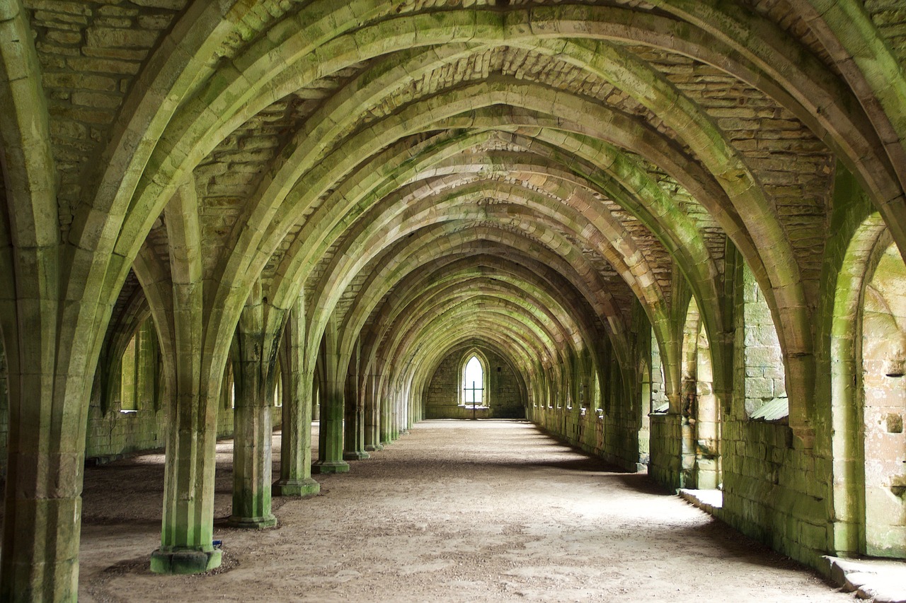 fountains abbey cistercian monastery ruin free photo