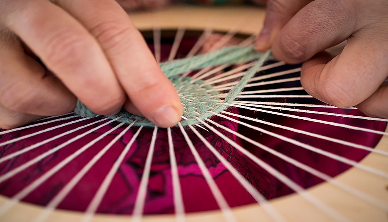 frame weaving lana free photo