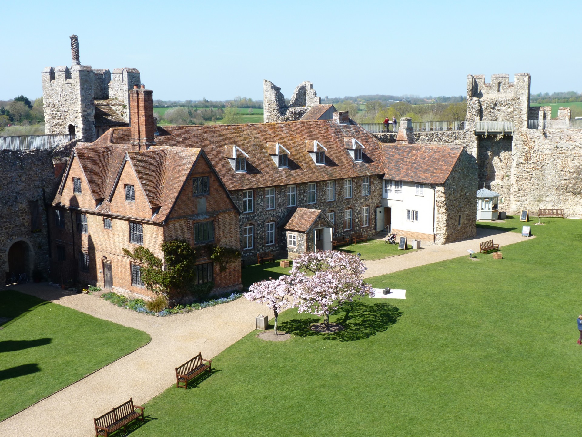 framlingham castle suffolk free photo