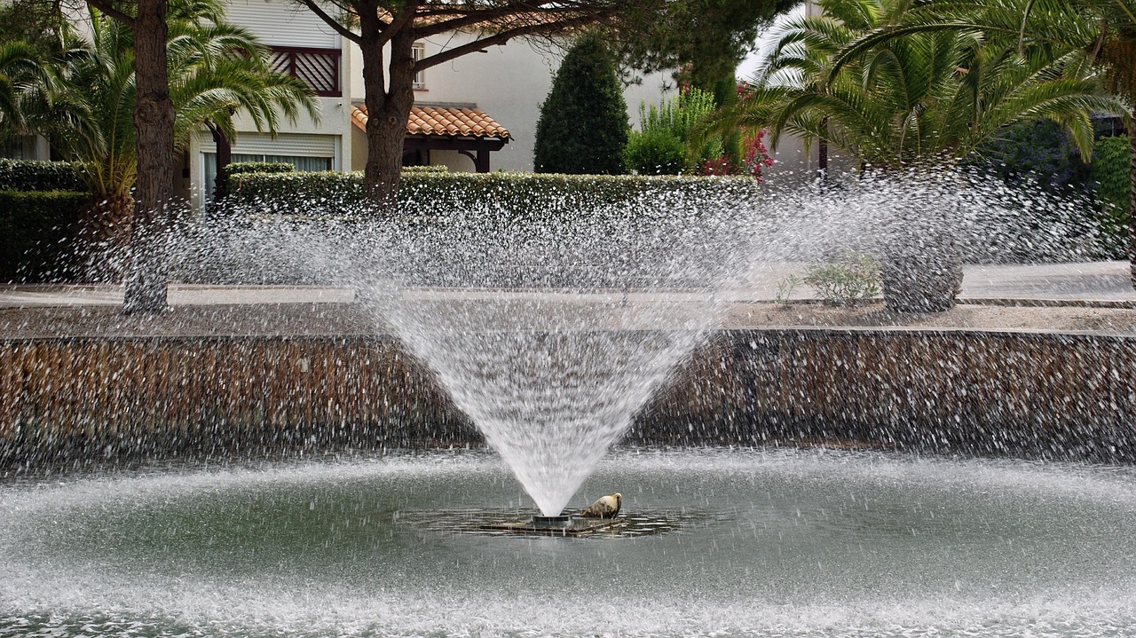 france st cyprien water jets free photo