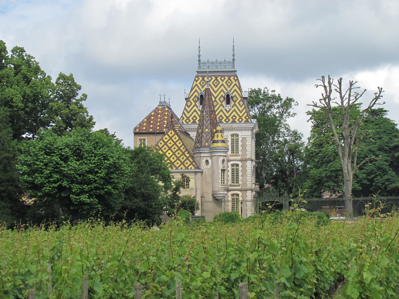 france wine castle beaune free photo