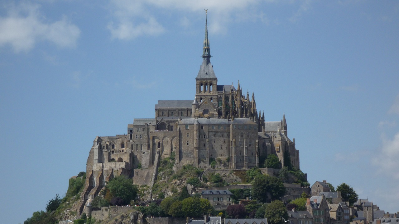 france le mont saint michel normandy free photo