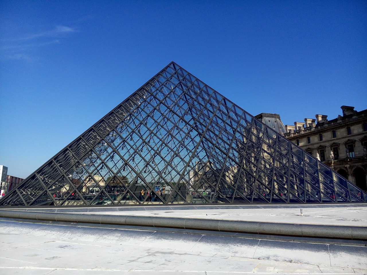 france paris louvre free photo