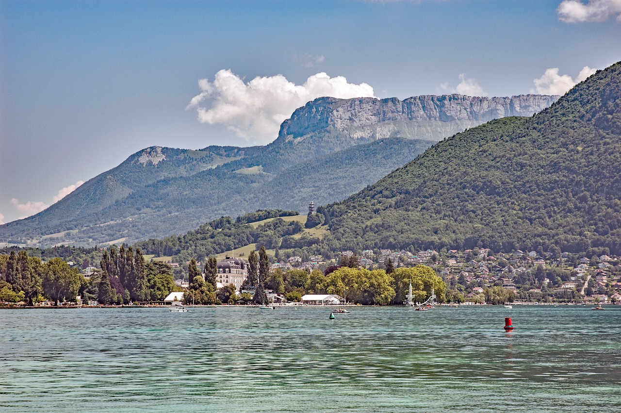 france 2015  lac d'annecy  hotel palace imperial free photo