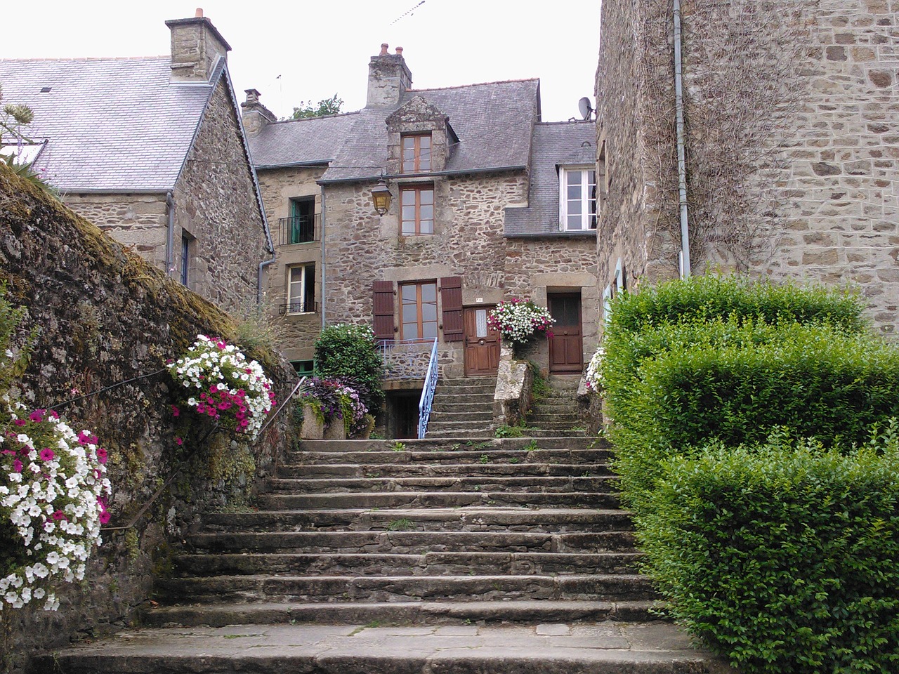 france stone house provence free photo