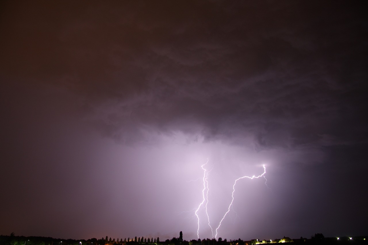 france thunderstorms lightning free photo