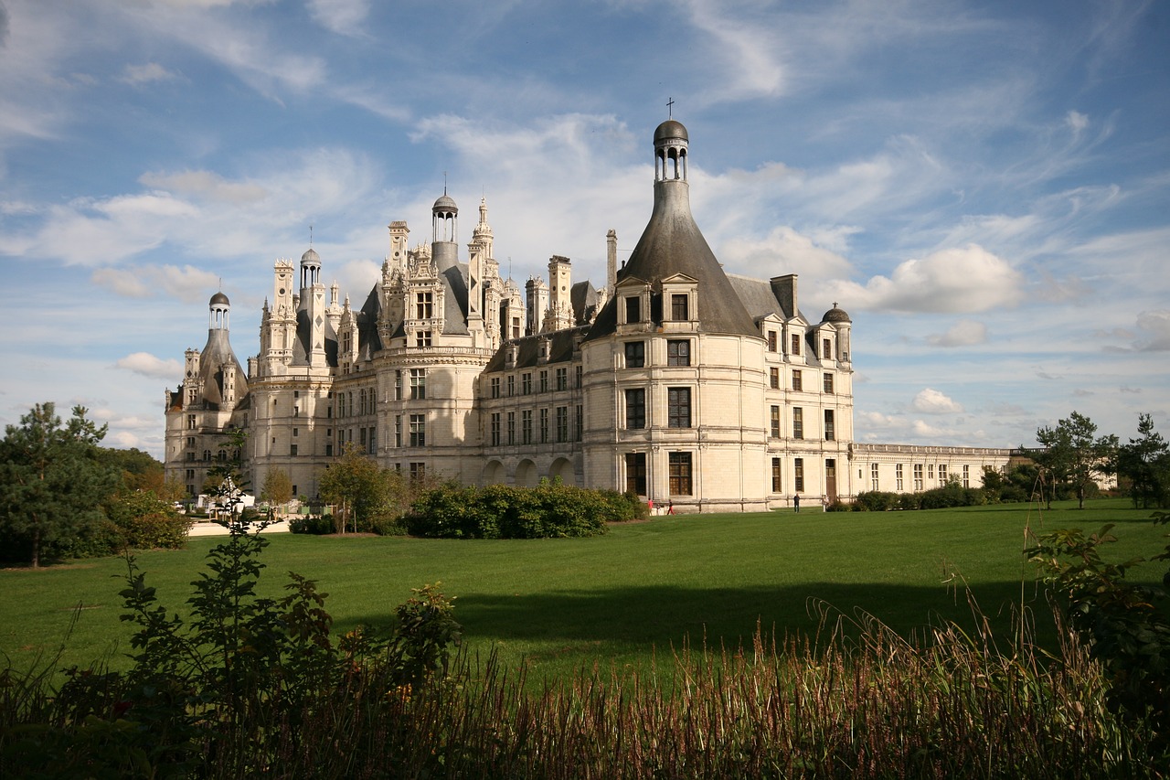 france  castle  architecture free photo