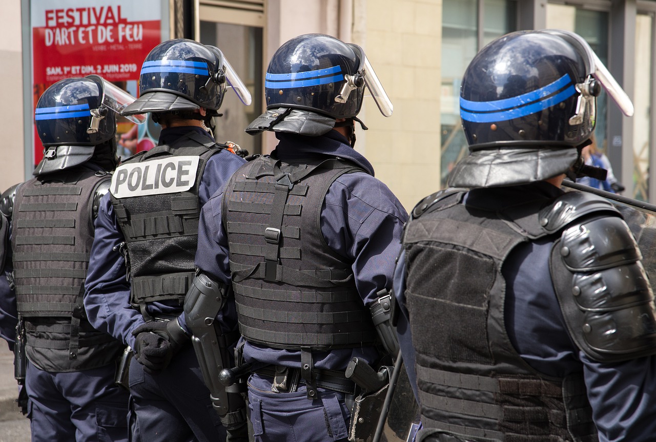 france  police  helmets free photo