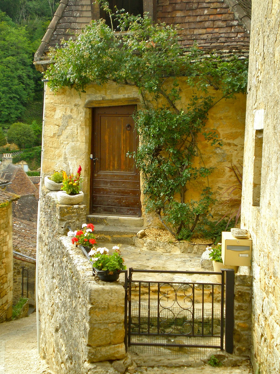 france home facade free photo