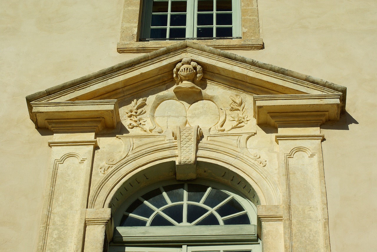 france door castle free photo