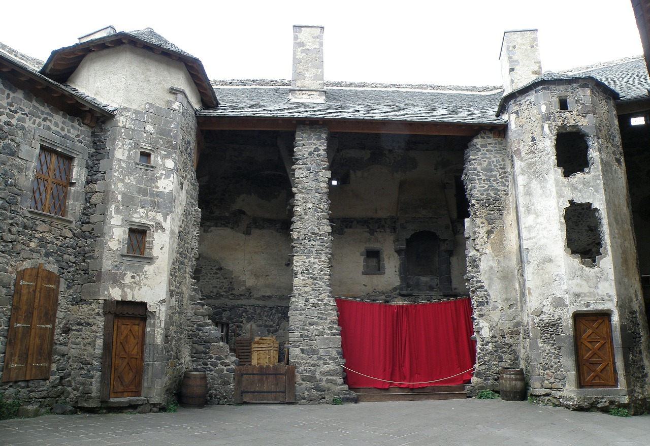 france chateau castle free photo