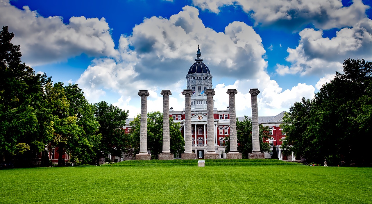 francis quadrangle university of missouri landscape free photo