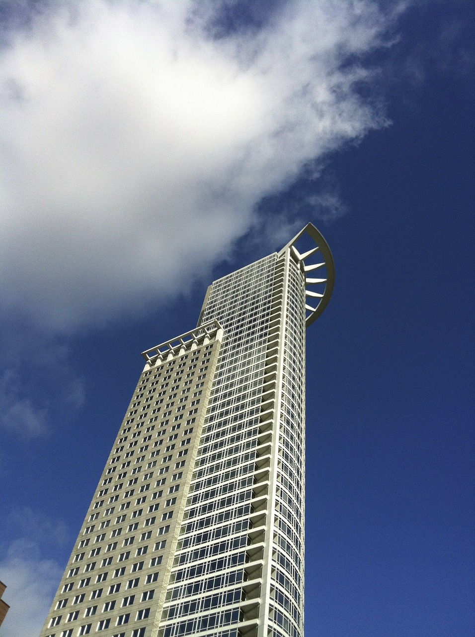 frankfurt skyscraper skyline free photo