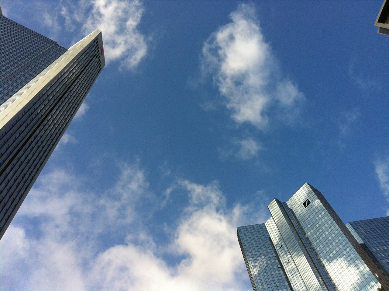 frankfurt skyscraper skyline free photo