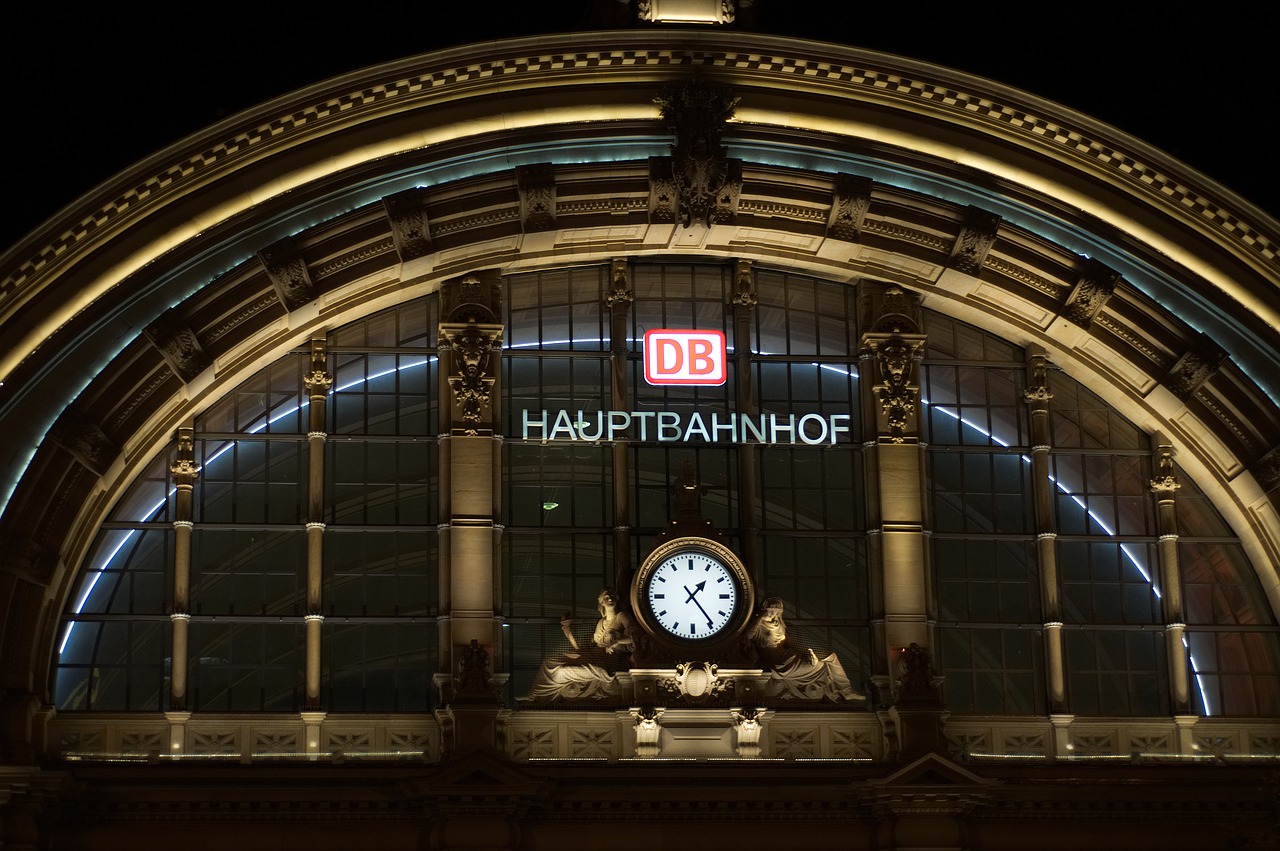 frankfurt  railway station  central station free photo