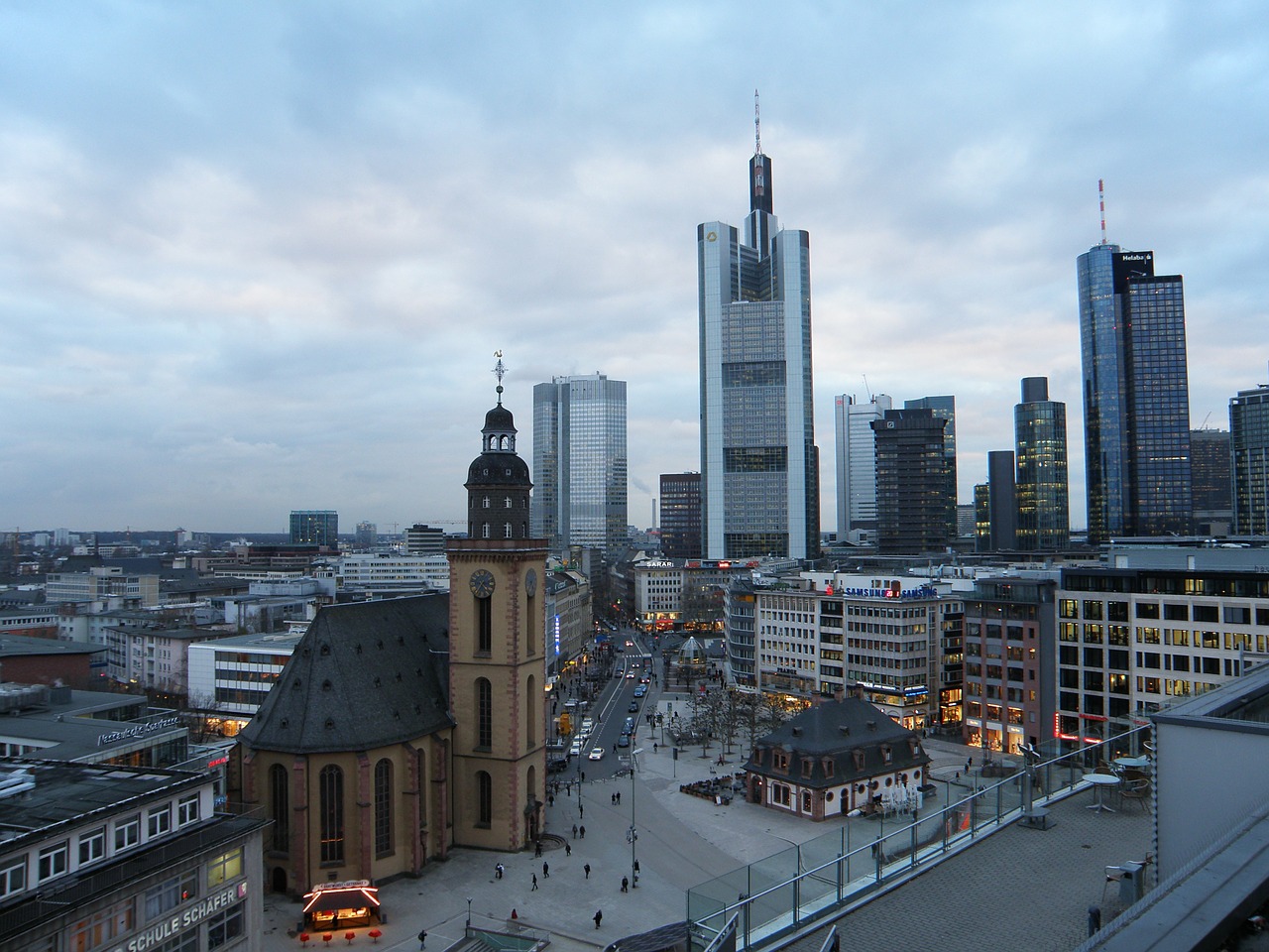frankfurt skyline outlook free photo