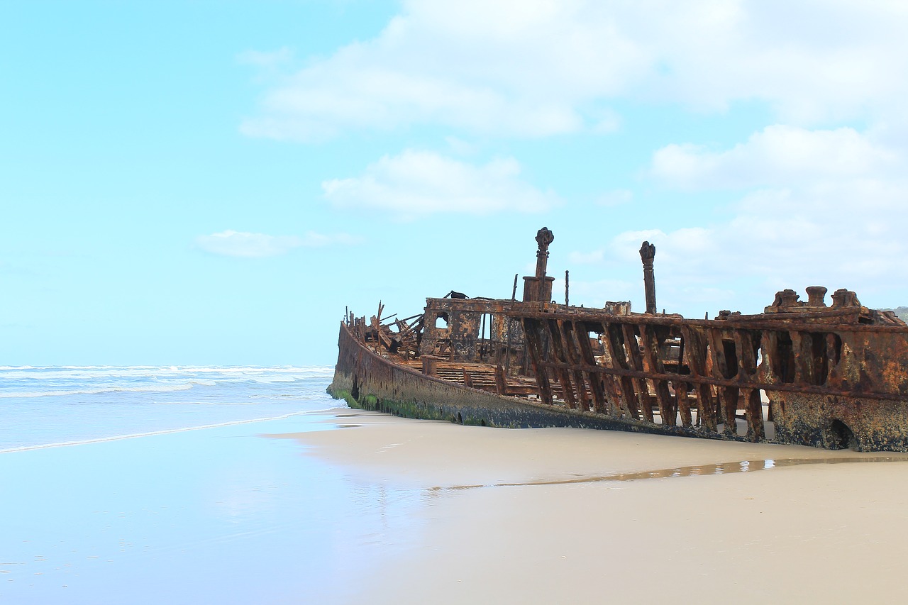 fraser island  shipwreck  queensland free photo