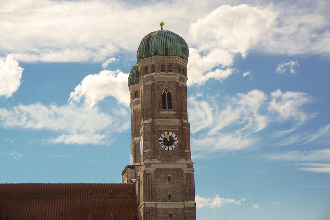 frauenkirche munich bavaria free photo