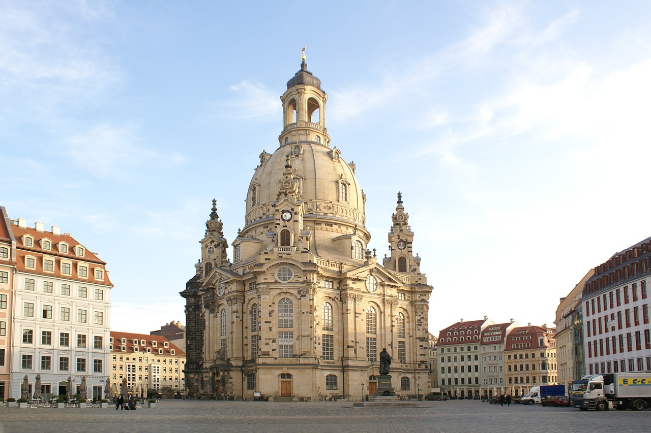 frauenkirche dresden saxony free photo