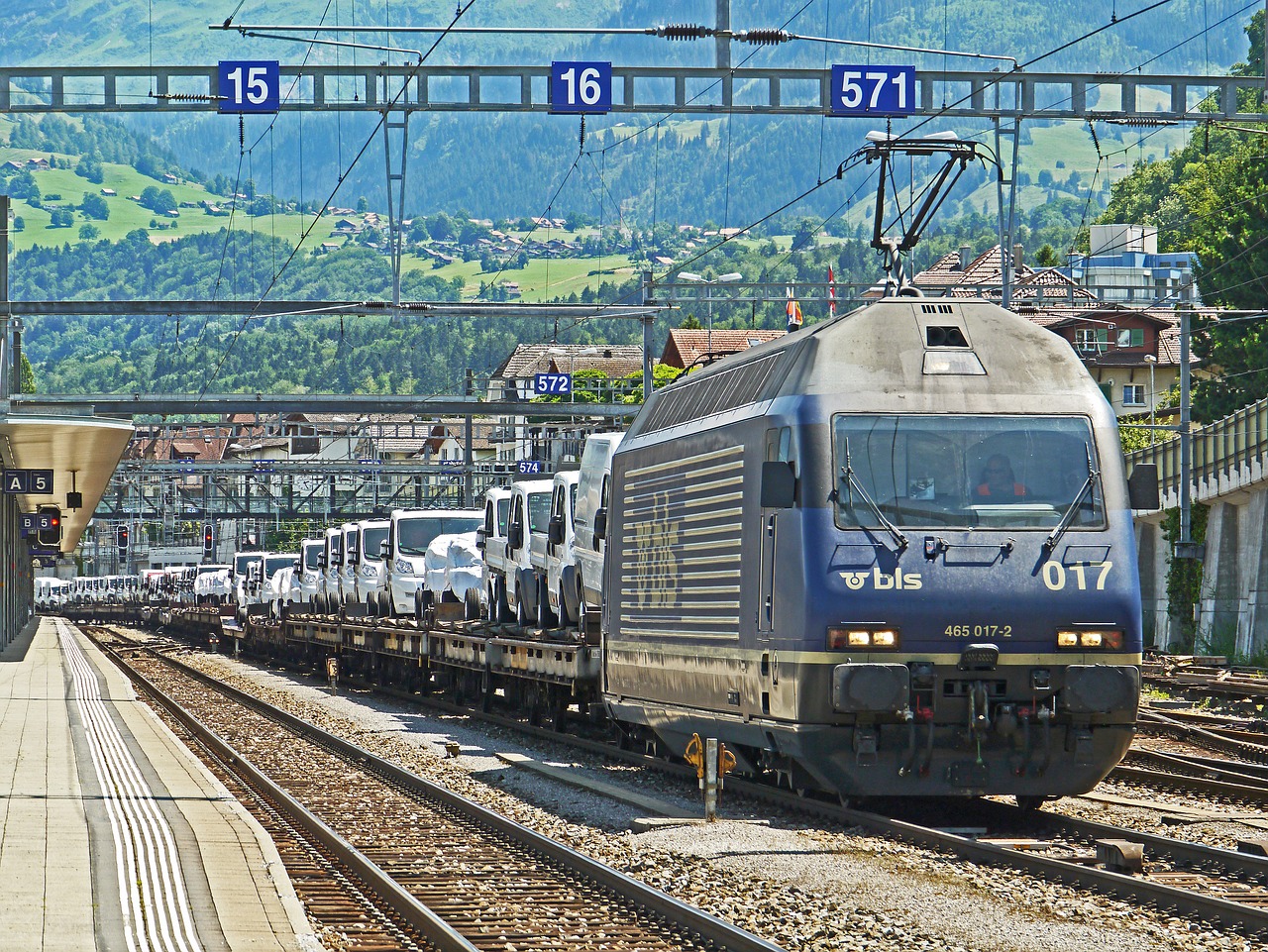 freight train  autotransporter  alpine crossing free photo