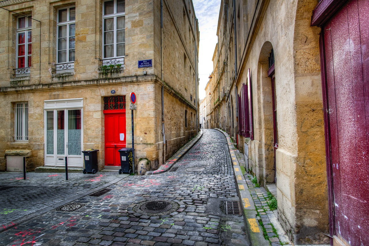 french  street  hdr free photo