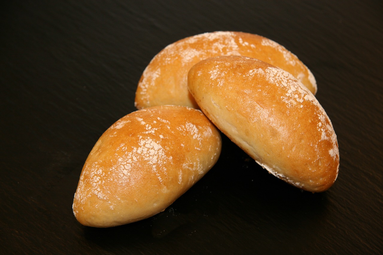 french gross bun dough formes free photo
