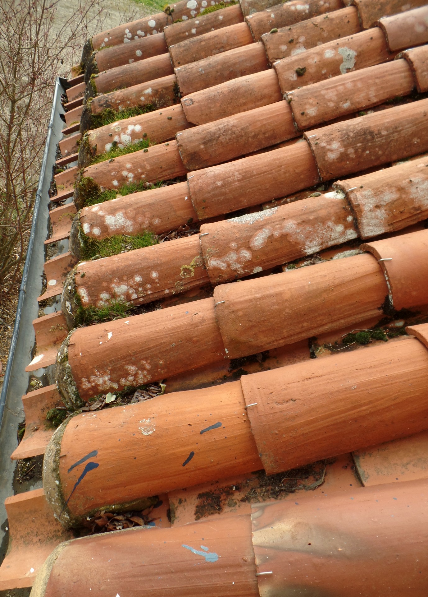 earthen ware roof tiles roof guttering free photo