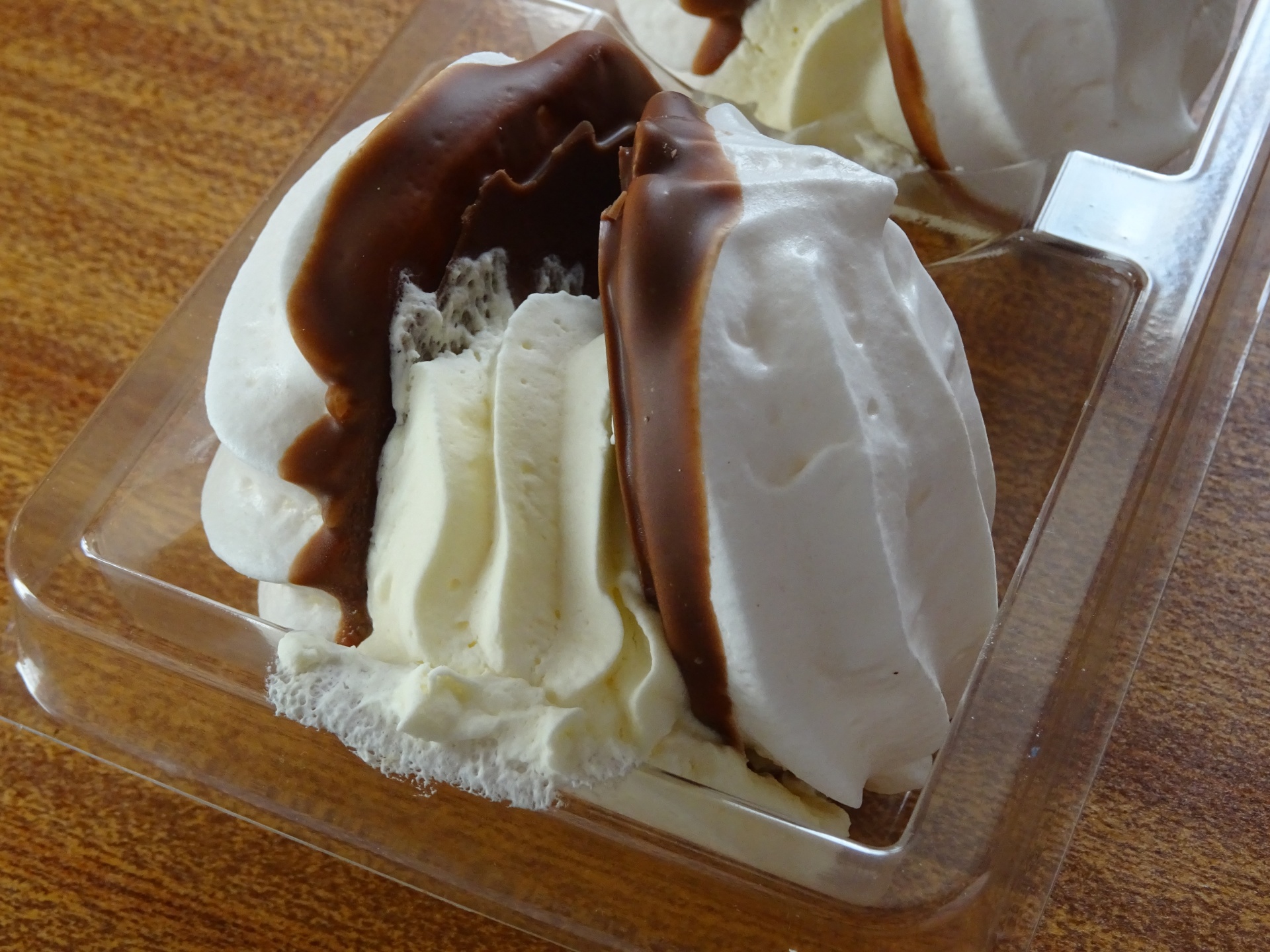 food baked meringue free photo