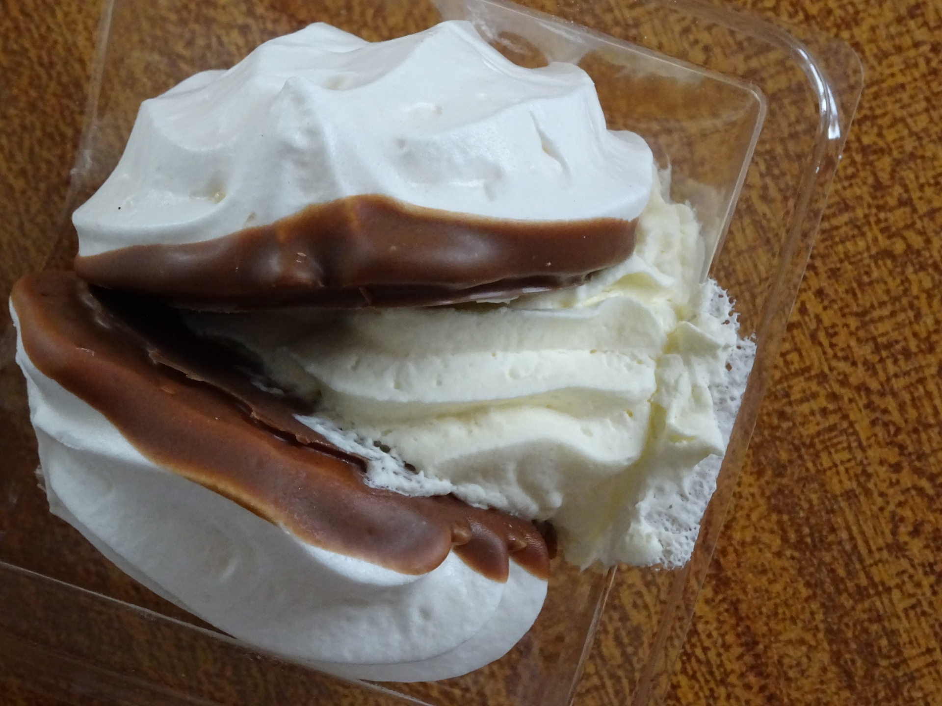 food baked meringue free photo