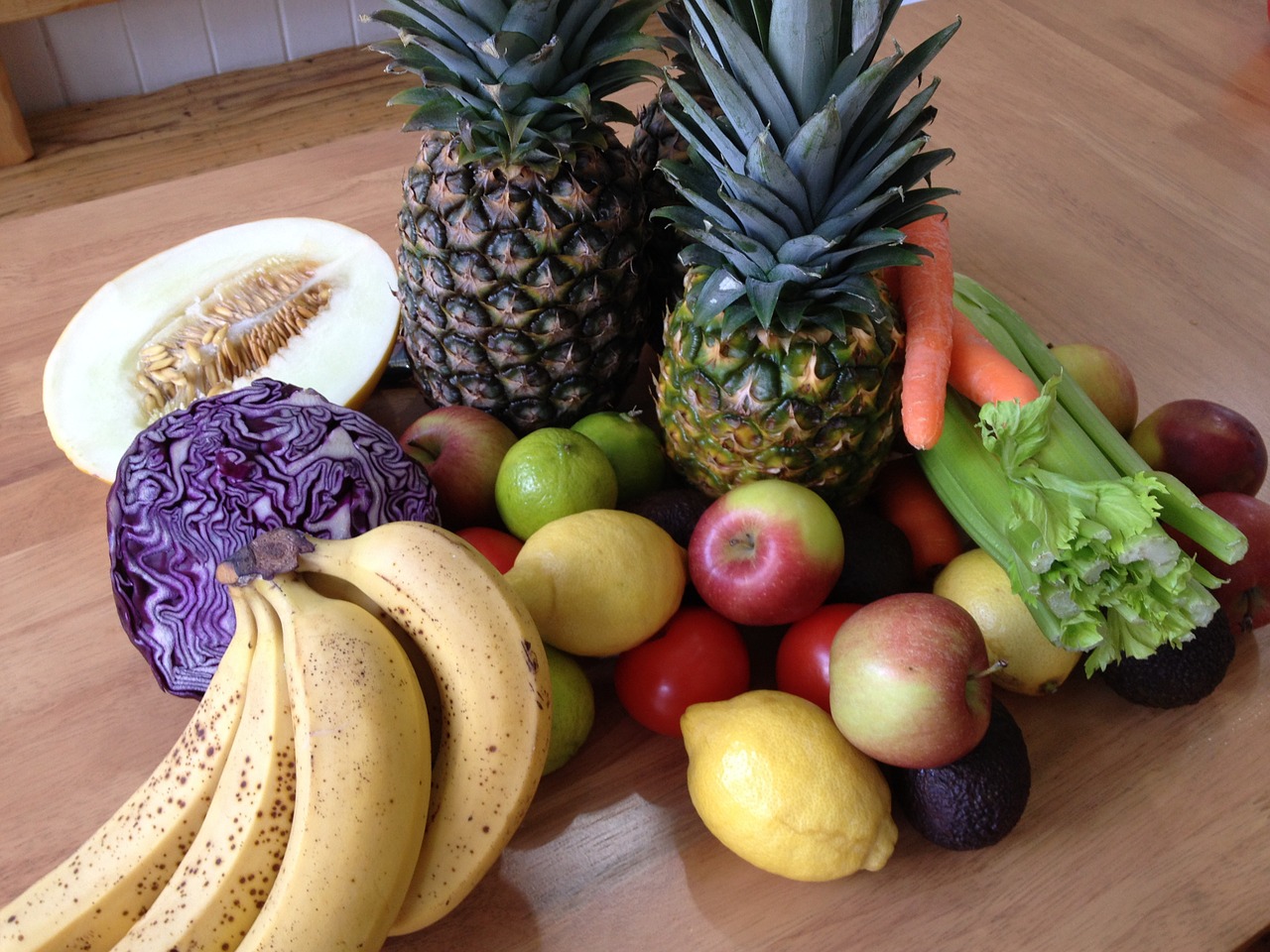 fresh fruit and vegetables healthy food free photo