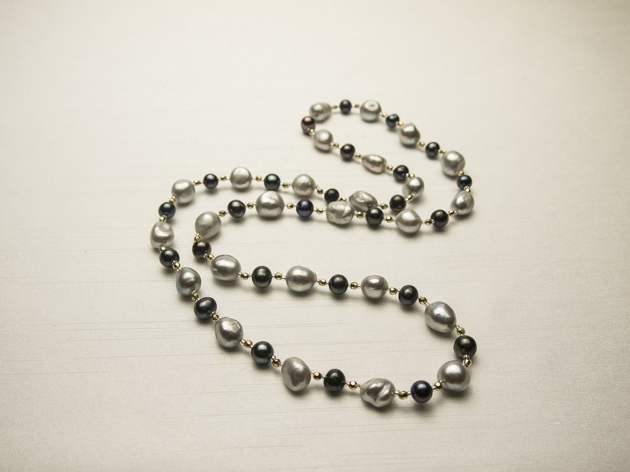 freshwater pearl necklace accessories free photo