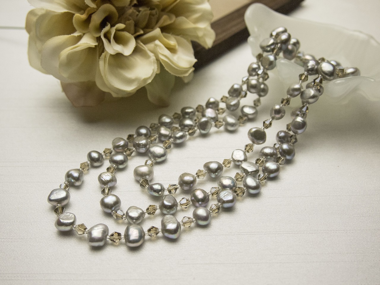 freshwater pearl necklace accessories free photo