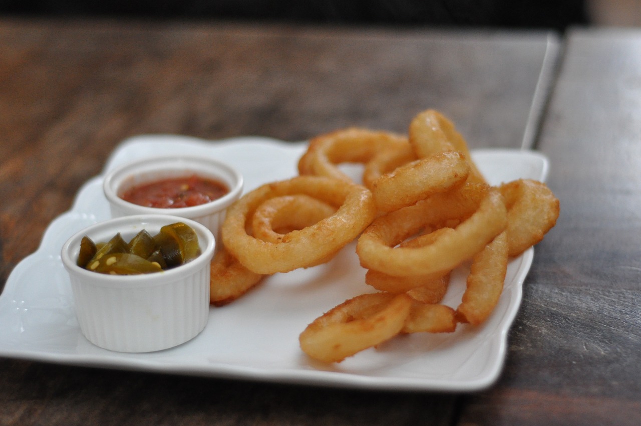 fried food onion rings free photo