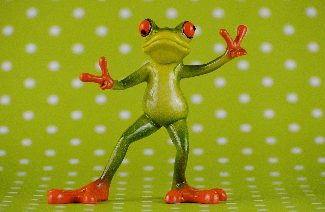 frog gesture peace free photo