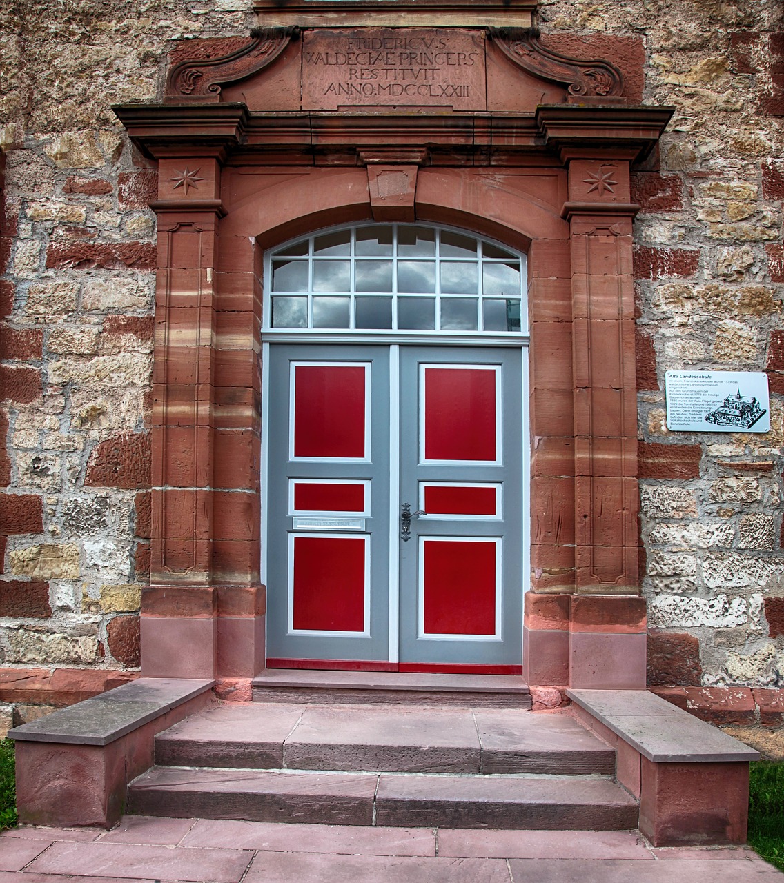 front door door house entrance free photo