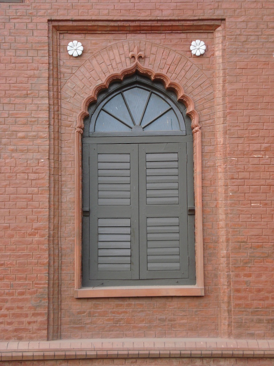 front of curzon hall's window british raj-era building dhaka free photo