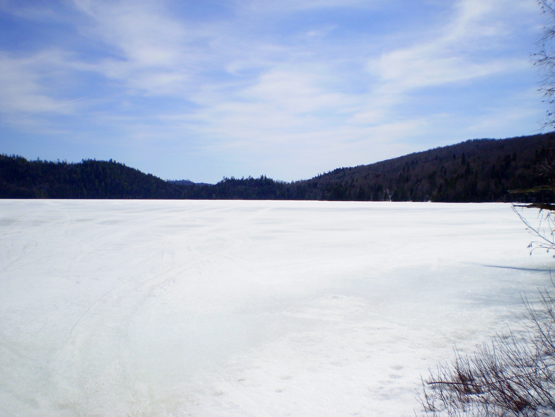 landscape frozen lake free photo